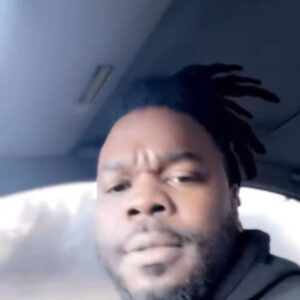 Kevin Frazier Instagram - Look I’m baffled but the reactions to this #Andre3000 flute album 😂 … ➡️ swipe … the Internet still undefeated. Please I need your review in the comments