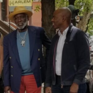 Kevin Frazier Instagram - Legendary … #Rip @officialrichardroundtree 

Every time I interviewed him I was in awe of #RichdRoundtree … He was just so damn cool. He arrived on the scene at a time when black people were few and far between on the big screen or small, his swag, his elegance, his excellence, gave us all something to point to. Somebody we wanted to be. Thank you Mr Roundtree… you will never be forgotten.