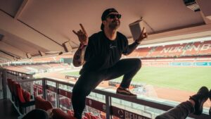Kevin Ratajczak Instagram - JA SICHER!🤘🏻🔥🪩 @rockimparkofficial is now officially EC-approved!👍🏻 Thank you so much for a wonderful festival day and the many memories we made together!❤️
#electriccallboy #tekkno #rip #rockimpark #festivalsummer #tourlife
Photo: @dajoeberlei