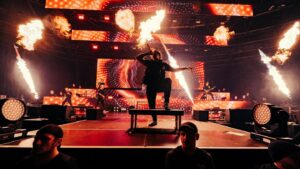 Kevin Ratajczak Instagram - We’re back at it!🔥 Berlin!! What a start to the new year! Thank you for this wonderful night with you❤️
We were so excited to play this show and you guys made it one to remember🙏🏻
#electriccallboy #tekknotour #tekkno #velodrom #berlin #tourlife
Photo: @dajoeberlei & @robert_nowell_photography