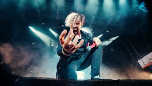 Kevin Ratajczak Instagram - What a good time we had at @roccodelschlacko🔥🤘🏻 Especially with the lovely sun having its first appearance during our festival season this year! Thank you all so much for a wonderful show!🫶🏻
#electriccallboy #roccodelschlacko #festival #summer
📸 @dajoeberlei