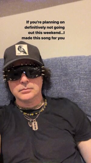 Kevin Rudolf Instagram - This couch is comfy
.
.
.
.
.
.
#SocialAnxiety #indie #IndieMusic #Musician #Producer #Reels #InstagramReels