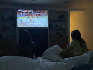 Kevin Zegers Instagram - I’ve succeeded as a Canadian parent in LA.  My 8 year old twins are rabid Leafs fans.