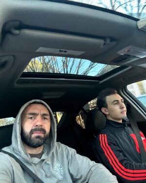 Khadzhimurat Bestaev Instagram - @mukharbek_bestaev happy bday to my 1 and only 

#khadzhibest #happybirthday #brothers #usa #ossetia #ossetian #брат #сднемрождения #лев #днюха #братухи #22 #растибольшой #centralpark #nyc #горы #папаха
