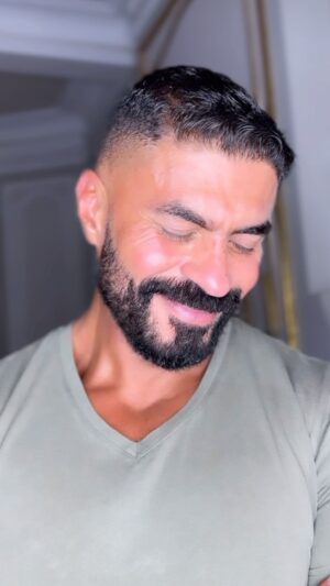 Khaled Selim Instagram - خلص الكلام ...
٥-٨-٢٠٢٤