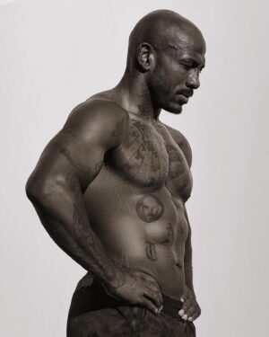Khalil Rountree Jr. Instagram - ⁣
10 years ago, you said that you’d be right where you are today.⁣
⁣
Your focus and growth through the highs and lows of this sport have never wavered and you’ve been a constant source of inspiration to those close to you as well as a glimmer of hope, to those that admire you from afar. ⁣
⁣
They learn to find joy in dealing with their struggles by watching you push through yours and that’s beyond inspirational.⁣
⁣
From the days of training with @SpiderAndersonSilva and @LyotoMachidafw you’ve consistently excelled and grown into the athlete and man you are today. ⁣
⁣
I’m excited to see where this journey takes you next. ⁣
⁣
Thank you for allowing me to be a part of your story.⁣
⁣
⁣
All the best to you Khalil Rountree!⁣
⁣
⁣
⁣
#KhalilRountreeJr⁣
#WarHorse⁣
#SupaChamp⁣
#MuayThai⁣
#LasVegas⁣
#ESPN⁣⁣⁣
#FujiFilm⁣⁣⁣
#ESPN⁣⁣MMA⁣
#4ozFighters⁣⁣
