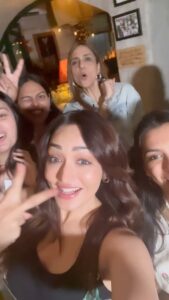 Actress Khushali Kumar HD Instagram Photos and Wallpapers August 2024