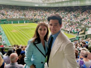 Kiara Advani Instagram - I have to to be honest I was recently introduced to tennis by my husband and this has been the best experience ever! @wimbledon live, centre court , strawberries and cream and a fabulous game - doesn’t get better! 🎾🍓🤵🏻‍♀️👨‍💼💯✔️