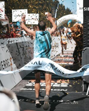Kilian Jornet Instagram - Sierre-Zinal, merci. This year, the competition was truly humbling and it made the result even more special. Thanks everyone again for your support and congratulations to the racers!

📸 @_guaresti_