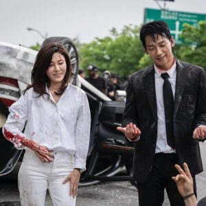 Kim Ha-neul Instagram - 완수. 도윤🤫 
#화인가스캔들 #디즈니플러스 #disneyplus #redswan