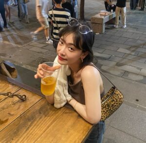 Actress Kim Hieora HD Instagram Photos and Wallpapers September 2024