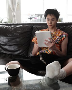Kim Hyo Jong Instagram - Virtual human @edanmaverick with ihorn