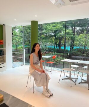 Kim Jin-kyung Instagram - 💦사우디 더위 덕에 아직은 잘 버티고 있는 여름..🥵