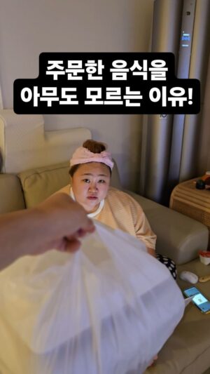Kim Min-gi Instagram - 누가 시킨거야??ㅋㅋㅋㅋ#홍윤화 #김민기 #부부