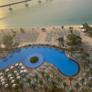 Kim Tae-woo Instagram - 소지해 와 함께 
공연 이후로 몇년만의 두바이
@atlantisthepalm