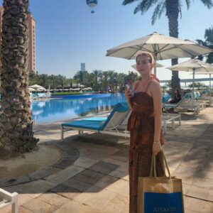 Kim Tae-woo Instagram - 소지해 와 함께 
공연 이후로 몇년만의 두바이
@atlantisthepalm