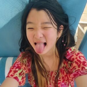 Kim Tae-woo Instagram - 소지해 와 함께 
공연 이후로 몇년만의 두바이
@atlantisthepalm