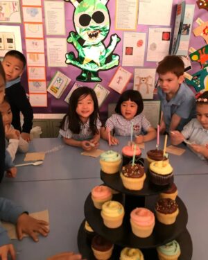 Kim Tae-woo Instagram - 소율아 우리 애기가 벌써 11번째 생일을 맞았네 너무 소중한 우리 첫째딸 아빠딸로 태어나줘서 너무 고마워 11년동안 사랑한것보다 더 사랑할께 ㅋㅋㅋ 항상 지금처럼만 밝고 겸손하고 건강하게 자라줘 #김소율 #AngeleenBettieKim #생일축하해 #우리첫째딸 #내목숨보다소중한딸