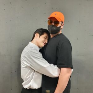 Kim Tae-woo Instagram - 형 그만 붙어ㅋㅋㅋㅋㅋㅋㅋㅋㅋ