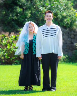 Kim Won-hyo Instagram - 14년째 설레이는 그녀의 생일6월12일.
태어나줘서 감사하고,
내 곁에 있어줘서 감사해요.
사랑하고,축하해효~^♡^~

#6월 #나만의국경일