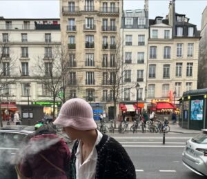 Kim Woo-sung Instagram - Goodbye, Cigarette 🚭
Thank you for being with me through my happiest and my lowest times for 8 years since 2016. 
We started our mornings and ended our nights together and I can't imagine going through everyday without you, but I believe that it is time for us to say goodbye. 

I will miss you very much, 
My best friend
Rose you 🥀
WOOSUNG