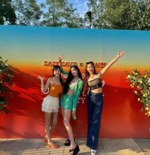 Kim Ye-won Instagram - @hyominsour_official X @daze_dayz

어제 이 시간 이 때쯤을 추억하며 효민사와 하나 더 해야지🫧🧡
진짜 진--------짜 즐거웠단 말이지❣️
즐거운 시간을 만들어준 두분을 위하여
@hyominnn @haengy 
🍀