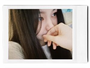 Kim Ye-won Instagram - 요즘 감동의 재회🎁💖
(feat. 로맨스가 필요해, 환승연애)
꽃같은 윰언니🌼와 또 꽃같은 진쥬피디님🌸과
큰 선물과 같은 행복한 때를 보냈다🫶🏻

#20240718