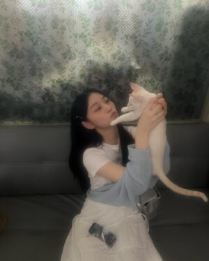 Kim Yi-kyeong Instagram - 