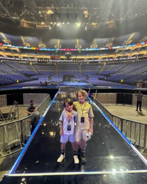 Kimberley Walsh Instagram - WOW. London you were honestly mind blowing 🤯. To do 5 nights at the 02 is honestly beyond any of our wildest dreams but to perform to audiences so full of love and embracing every single moment of our show was just unbelievable. A week I will never forget. Seeing my boys watch with my nephews for the first time and their besties from school just makes my heart so full. The way you have showed up for us on this tour is something I am still processing. As you can probably tell we are coming to the end now and emotions are high 😭. Thank you is all I can say ❤️💫