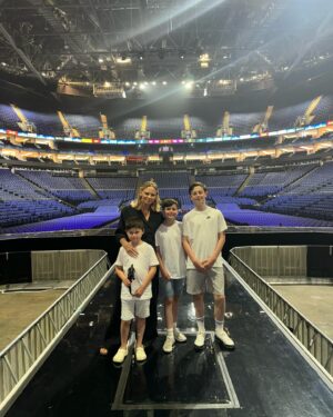 Kimberley Walsh Instagram - WOW. London you were honestly mind blowing 🤯. To do 5 nights at the 02 is honestly beyond any of our wildest dreams but to perform to audiences so full of love and embracing every single moment of our show was just unbelievable. A week I will never forget. Seeing my boys watch with my nephews for the first time and their besties from school just makes my heart so full. The way you have showed up for us on this tour is something I am still processing. As you can probably tell we are coming to the end now and emotions are high 😭. Thank you is all I can say ❤️💫