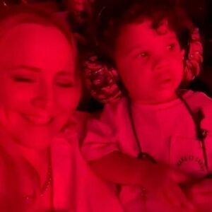 Kimberley Walsh Instagram - A little bit of tour life recently… Leeds you were amazing 🤩 . I never got to play so close to home first time round but this was everything 🙌🏼. Having so many family and friends in the room and Justin and my boys with me was so so special 💫