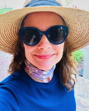 Kimberly Williams-Paisley Instagram - Thank you so much for all the love and support following my last post. You reminded me of the power of authenticity, vulnerability and hope. I’m feeling validated and seen and ever more grateful. I read and responded to as many comments as I could and I’m still going! THANK YOU. I see you too. 

Recovery is on track and I’m feeling really good. 🙏🏻🙏🏻🙏🏻

With much love and gratitude, Kim ❤️❤️❤️