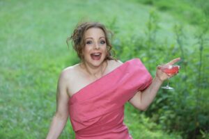 Kimberly Williams-Paisley Instagram - Mondays, am I right? 

Also, #availableforhire 
#drinktomatchthedress

📸, m/u, concept design by @lauragodwinland 
Wardrobe by @jenniferkempwardrobe 
Hair by @annawilliamshair 
Fun by ALL. 💗