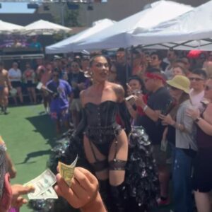 Kimora Blac Instagram - San Diego Pride 2024

Another amazing pride event in SD! Thank you to the bartenders, security, management, DJ, photographers, host, hostesses and everyone involved to make another successful event! @clubpapievents @richssandiego @leparties @flicks_sd 

Till next year! 🌈 

📸 @xpozdphotography
