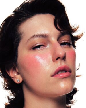 King Princess Instagram - me by @mescondi for @revuemagazine_ wearing a breasted garment made by my pool boy @joshrabineau @revuemagazine
Wearing @thombrowne
Photographer: @mescondi
Talent: @kingprincess
Photo assistant: @chris_chudleigh
Mua: @beck_davenport_mkup
Hair: @palberdahl
Hair assistant: @_naosato_
Producers: @billystocker @lgamanagement