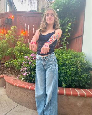 Kingston Foster Instagram - hot summer nights, mid july 💌
.
.
.
#fourthofjuly #july #summer #lanadelray #fireworks #independenceday #redwhiteandblue #❤️🤍💙 #friends #paint #sunny #friendship #❤️ #grateful