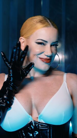 Kira Magnin-Forster Instagram - EXCLUSIVE: Taya Valkyrie can’t wait to introduce Thunder Rosa to the “Main Character” TOMORROW on #AEWCollision at the Special EARLY start time of 5pm ET/4pm CT on TNT!
