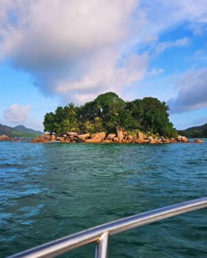 Kira Miró Instagram - Inolvidable #seychelles 💫💝