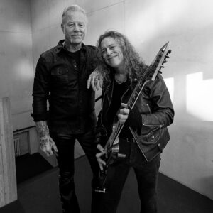 Kirk Hammett Instagram - Happy Bday RIFF LORD !! Brothers in arms and guitars ! Here’s to raging across all the stages of the world with you !! 
Cheers , much love , and aloha !!! 🤘🤘⚡️⚡️⚡️ photos📸by @rosshalfin