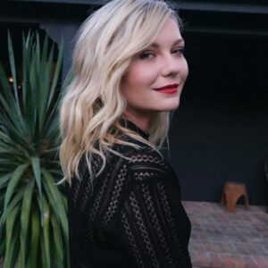 Kirsten Dunst Instagram - KIKI @kirstendunst @cinespia @hwdforever #kirstendunst Slumber Party 
@samanthamcmillen_stylist @owengould #makeupbypati
#bringiton #virginsuicide