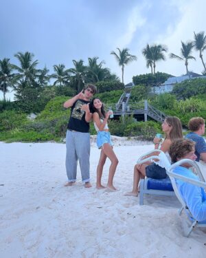 Kirstie Allsopp Instagram - In March 2014, 3 months after my Mum died, I came to stay with a friend on Harbour Island, in the Bahamas. I knew nothing about the place, it was my first big trip with the boys but no Ben, and they were 5 & 7. 
Within 3 days I had made an appointment to see a “real estate agent” 😜 I know the lingo now, and I spent nearly all the money I’d saved from making Locations on a house here. I have never regretted it for a moment, if you’ve ever been lucky another to come to the spot that Tim Peak called “the most beautiful place on earth from space” you will know that the sea is incredible and for someone who loves to swim it is sheer bliss. My children & stepchildren now have an amazing life here and many, many friends. No-one watches my shows or knows anything about my work, I’m just another middle aged Mum. 
People often whinge about fame, and half the time it’s rubbish; many of us would not have what we have without the fame, and though it’s a treat to be anonymous sometimes, that should’t stop me sharing this place with those who bother to follow me on Instagram.