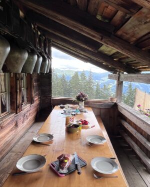 Kirstie Allsopp Instagram - The sun did come out, and I went on a spectacular walk, from the top of the Wispile lift to Launensee with my friend Tess and her husband Raph @gstaad_photography, we stopped at a mountain top farm and saw the local the cheese being made which was such a treat, my pics don’t come close to capturing the extraordinary beauty of this place.
Obviously this entire post is an excuse to use this piece of music 😜🇨🇭#thesoundofmusic, but there is every chance @julieandrews has actually done this same walk as she has spent a great deal of time here.