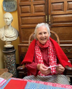 Kirstie Allsopp Instagram - This lovely picture was taken of my Mother-in-law Gretchen Andersen by her daughter @andersenemily_photography.
Gretchen died on Monday the 17th of June, aged 94. I knew of Gretchen long before I met her son, I worked on Country Living Magazine, and Gretchen’s shop @lacquerchest was the go to place for renting props for any food or interiors photoshoot. I could never have known that years later our sons would have the run of that wonderful shop, and that Gretchen would be endlessly patient with her Grandsons’ questions and never worry that they would break anything.
We only had 12 days between the death of my Dad and Gretchen, but Viv, Gretchen’s adored husband died in December 2013, a month before my Mum, so we’ve been here before. Dad and Gretchen were both legends in the antique world and leave behind an extraordinary legacy of knowledge and appreciation of beautiful things.  Both of their working lives and much of their spare time was about creating amazing spaces in which they welcomed all their friends and family. They were both in marriages with people who shared their passions and interests, but they both soldiered on after they lost their soul mates and both endured difficult illnesses at the end which they faced with extraordinary stoicism. So much to mourn the loss of, so much to be proud of ❤️
