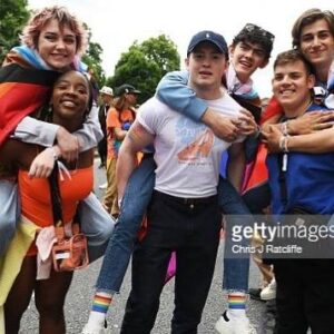 Kizzy Edgell Instagram - thank you so much to @prideinlondon for having us do your 50 seconds for 50 years for #AllOurPride
thank you so much to my castmates for being with me on one of the best days of my life, i love u so much
thank you everyone in trafalgar square for being such a great audience that i forgot how to speak 😅
thank you most of all to everyone that came before us, teachers and activists and incredibly brave people, that allowed for a day like that to happen. i owe you my life, truly, and promise to never forget your historic contributions.  this is the proudest i’ve ever been, and yesterday i felt like myself without a tinge of shame or fear, so thank you so much.