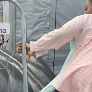 Kizzy Edgell Instagram - thank you so much to @prideinlondon for having us do your 50 seconds for 50 years for #AllOurPride
thank you so much to my castmates for being with me on one of the best days of my life, i love u so much
thank you everyone in trafalgar square for being such a great audience that i forgot how to speak 😅
thank you most of all to everyone that came before us, teachers and activists and incredibly brave people, that allowed for a day like that to happen. i owe you my life, truly, and promise to never forget your historic contributions.  this is the proudest i’ve ever been, and yesterday i felt like myself without a tinge of shame or fear, so thank you so much.