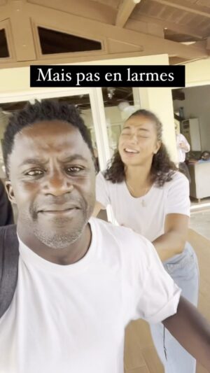 Kody Kim Instagram - À la fin du clap, commence la gratitude. Merci à cette incroyable équipe pour avoir donné vie à notre film. 🎬🙏