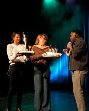 Kody Kim Instagram - Y a-t-il une meilleure façon de fêter son anniversaire ? Votre présence , des blagues et des dons à l ASBL @notreabri_asbl . Merci pour hier, je pouvais pas rêver mieux pour prendre une année de plus. Est-ce la fameuse année de la maturité ? I don’t think so mais c’est pour bientôt promis 😅