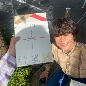 Kosuke Suzuki Instagram - 雨だし、ゴールデンウィークは家で十角館の殺人だね！