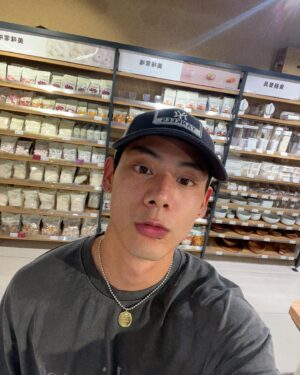 Kota Kagami Instagram - 孝太來補貨了👾🧪🚨