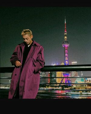 Kota Kagami Instagram - 《上海灘》
坦白地說，我信得過妳但我卻信不過我自己！
#牛B